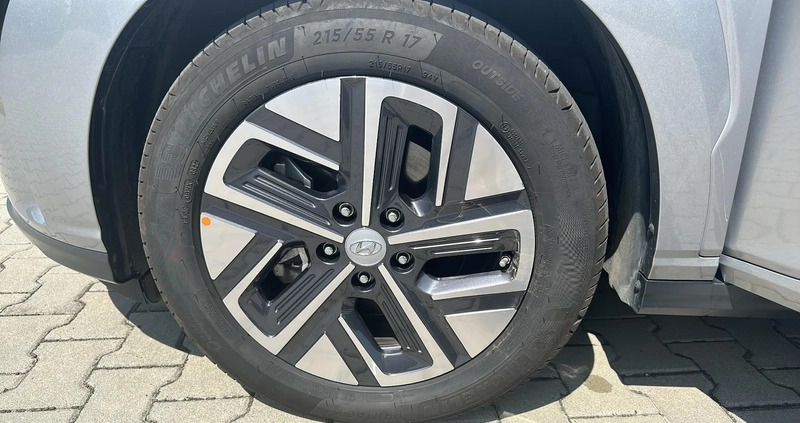 Hyundai Kona cena 165000 przebieg: 10000, rok produkcji 2022 z Lubycza Królewska małe 254